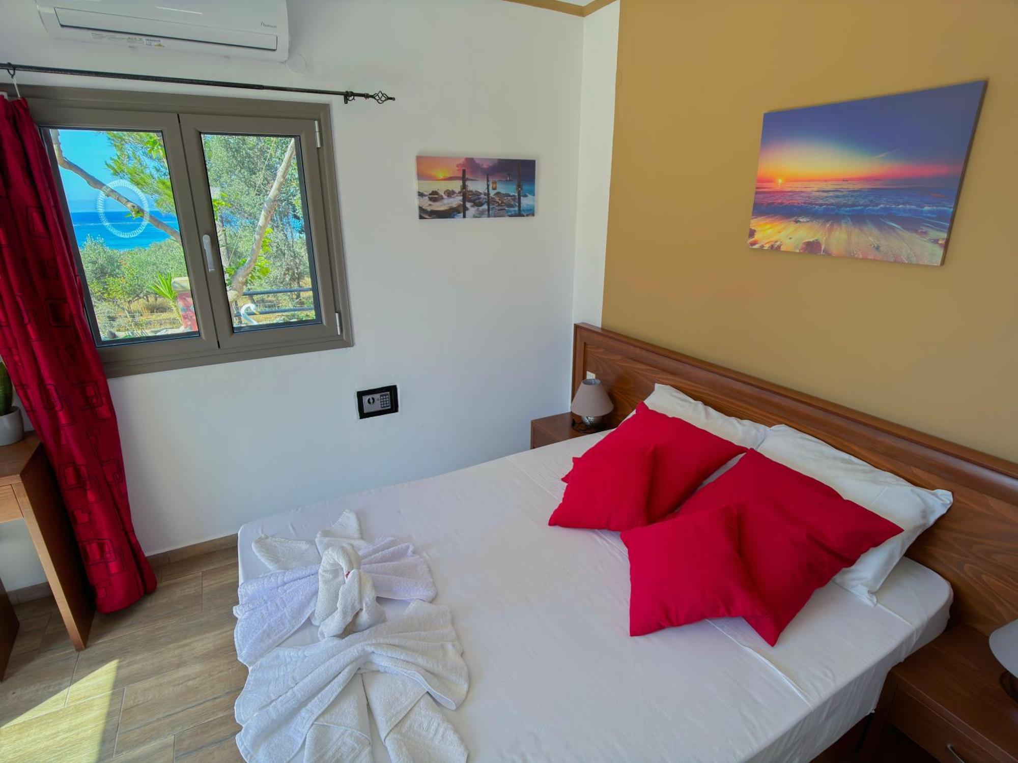 Beautiful Life Rooms With Sea View - Next To Elafonisi Beach Экстерьер фото